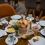 فندق Brauhaus Zum Loewen