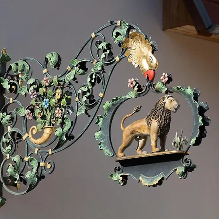 호텔 Brauhaus Zum Loewen 3*