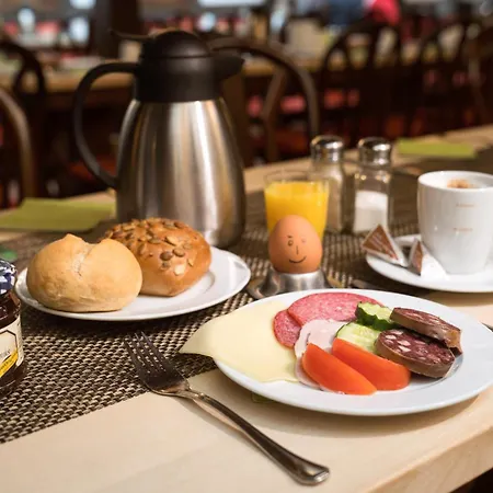 Brauhaus Zum Loewen 호텔