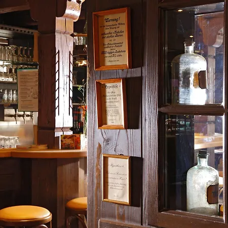Brauhaus Zum Loewen Otel 3*