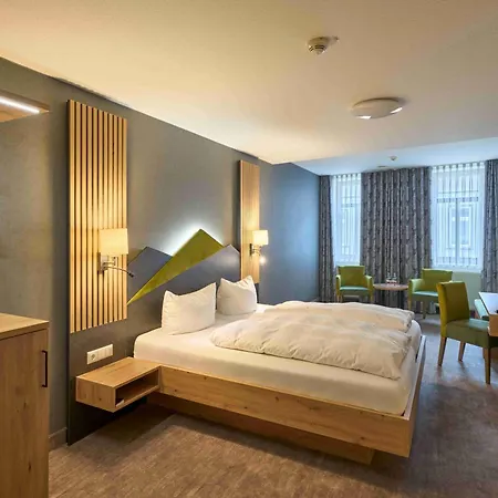 Brauhaus Zum Loewen Otel 3*