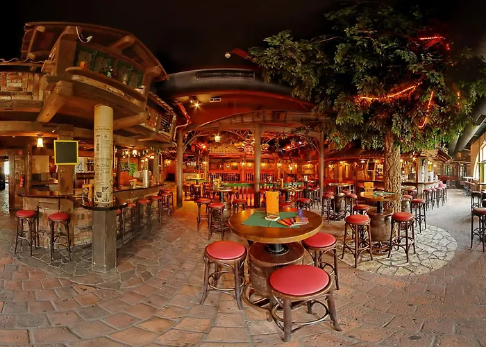 Brauhaus Zum Loewen מלון 3*