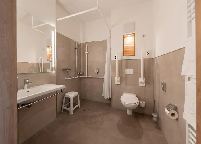 Otel Brauhaus Zum Loewen